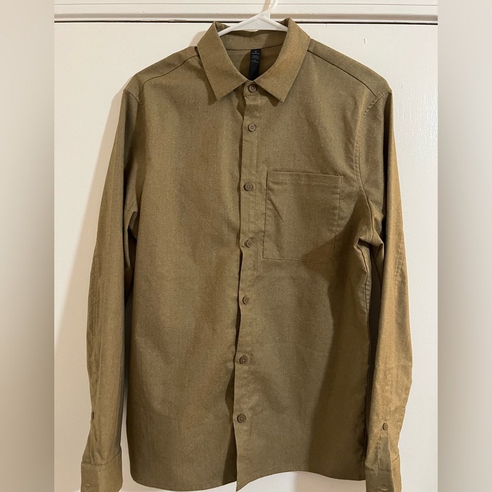 Lululemon Mens Button Down